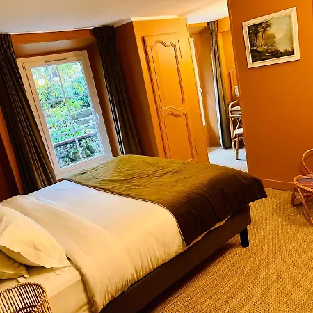 L’auberge Du Château Hotel Dampierre-en-Yvelines